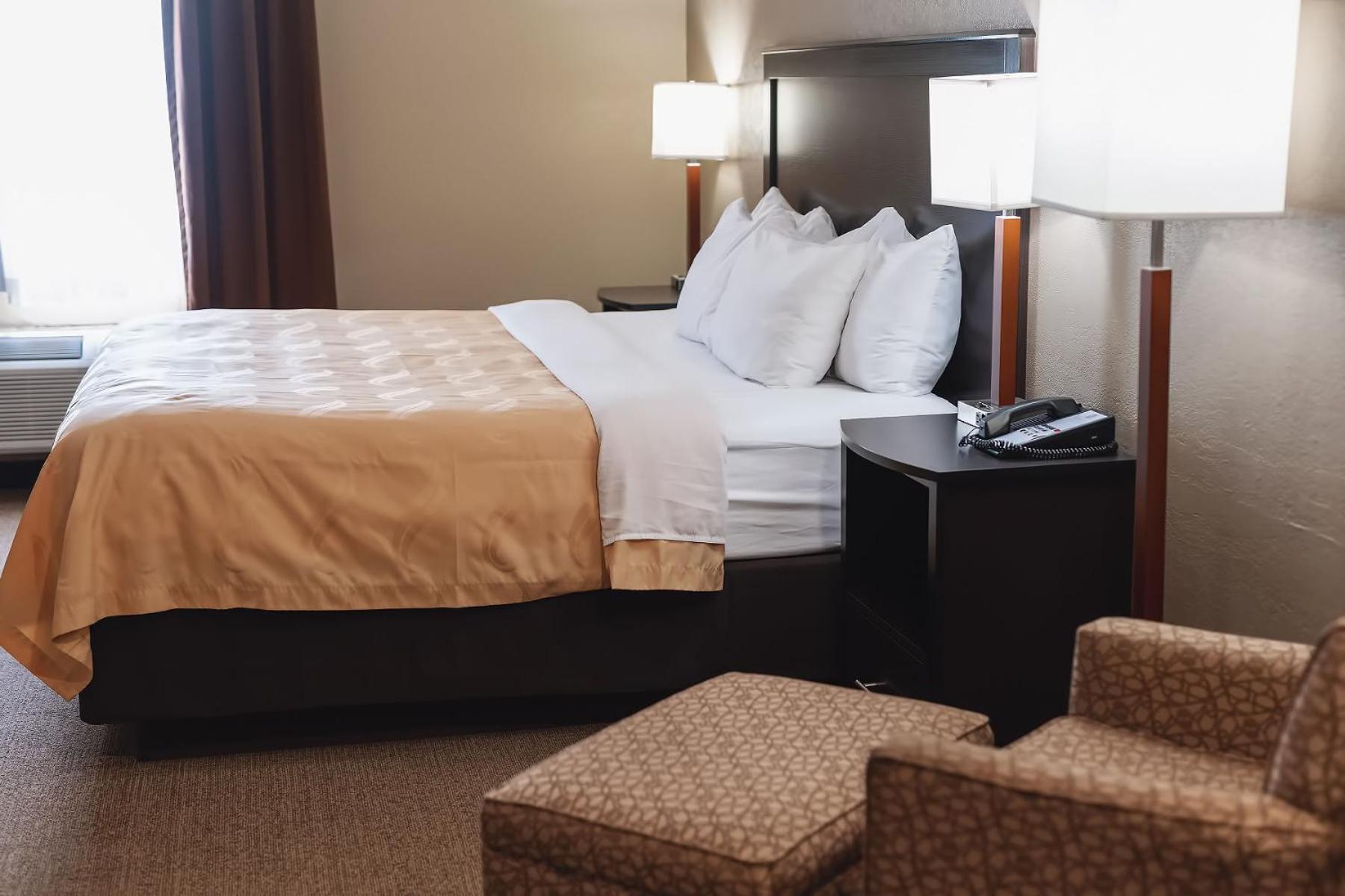 Quality Inn Harlan Экстерьер фото