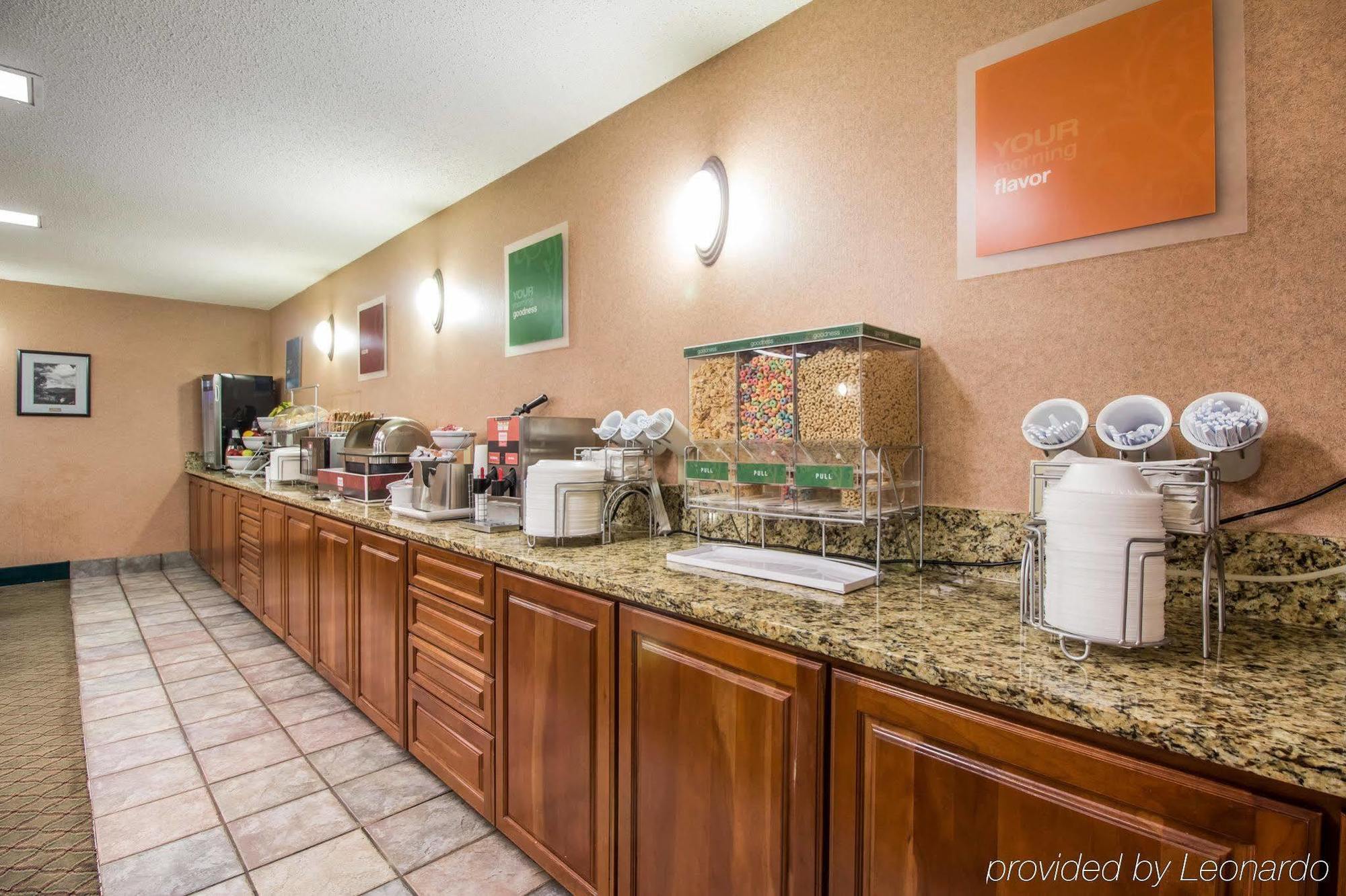 Quality Inn Harlan Экстерьер фото