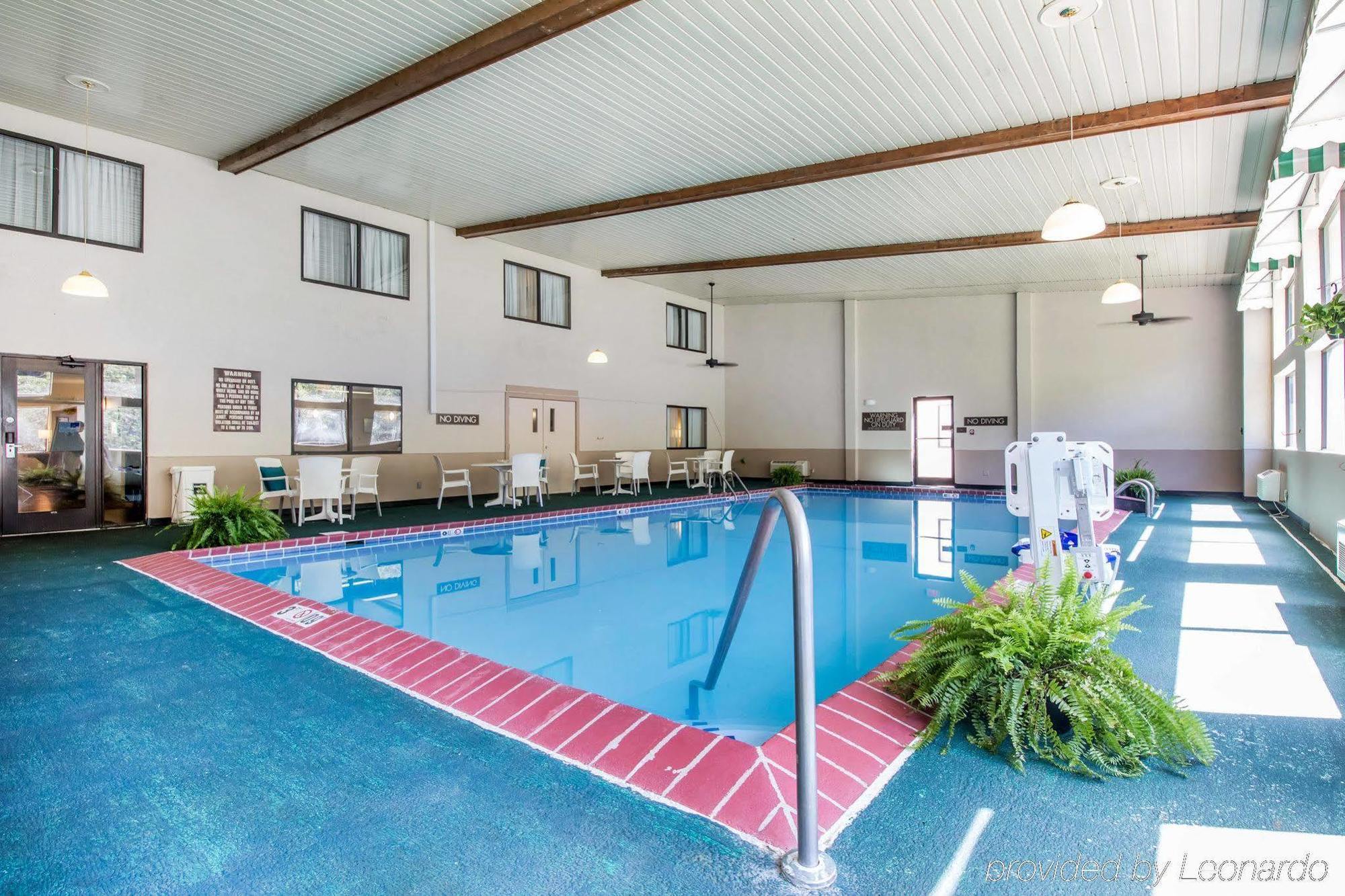 Quality Inn Harlan Экстерьер фото