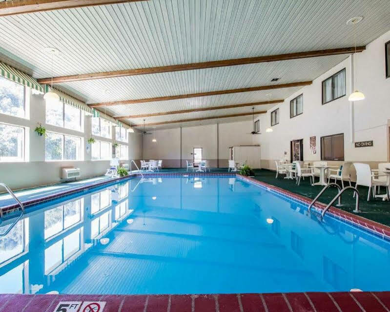 Quality Inn Harlan Экстерьер фото
